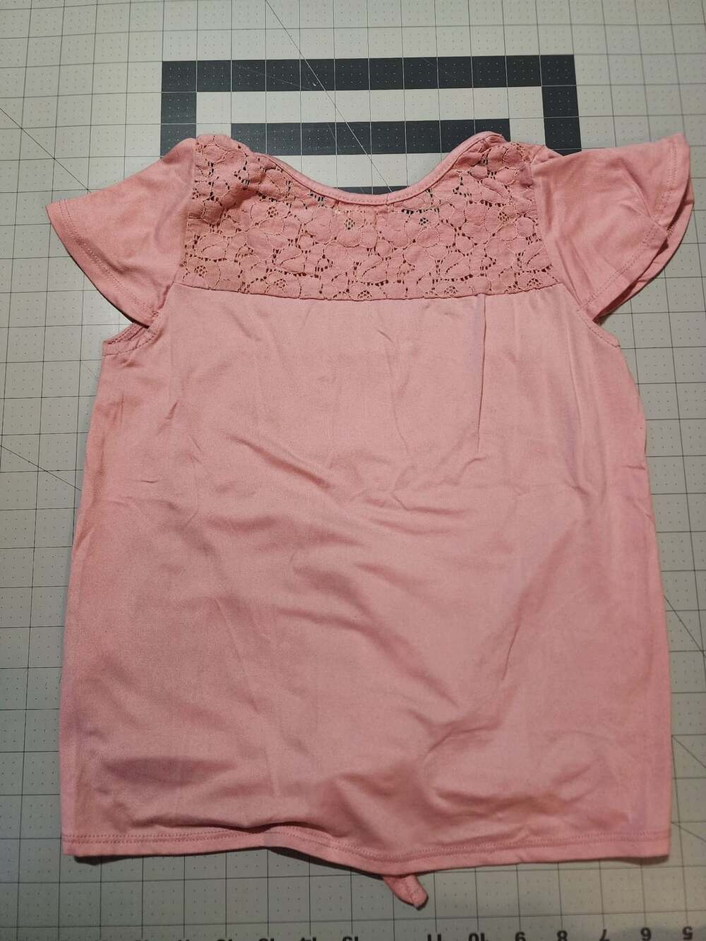 Matilda Jane Lory Top Size 10 Pink Short Sleeve Lace Yoke